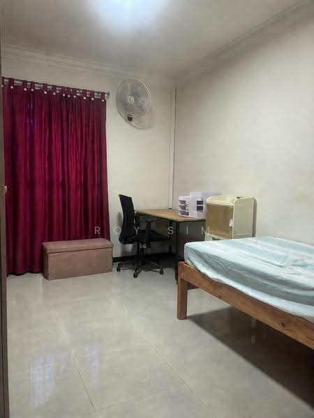 305 Bukit Batok Street 31, 305 Bukit Batok Street 31, Dairy Farm / Bukit Panjang / Choa Chu Kang, 3 Bedrooms, 1,054 sqft, HDB Flat For Rent, by Roy Sim, 500276198 - Bedroom - PropertyGuru.com.sg