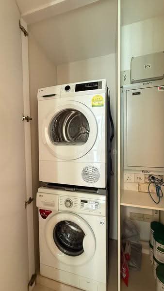 Sennett Residence, 31 Pheng Geck Avenue, Macpherson / Potong Pasir, 3 Bedrooms, 948 sqft, Condominium For Rent, by Raynard Lim, 500276208 - Interior - PropertyGuru.com.sg