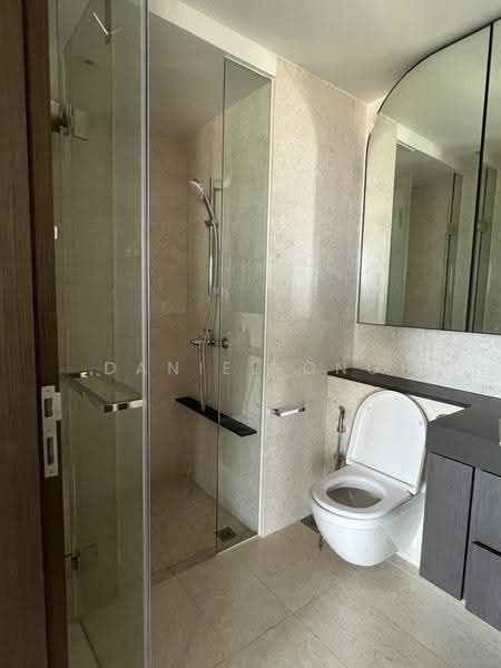 Avenue South Residence, 1 Silat Avenue, Alexandra / Commonwealth, 4 Bedrooms, 1,496 sqft, Condominium For Sale, by Daniel Ong, 500276209 - Bathroom - PropertyGuru.com.sg