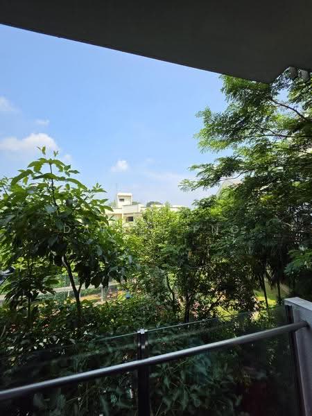 Dunearn Suites, 404 Dunearn Road, Newton / Novena, 1 Bedroom, 420 sqft, Condominium For Rent, by Darren Png, 500276211 - View - PropertyGuru.com.sg