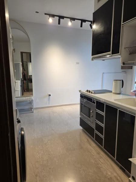 Dunearn Suites, 404 Dunearn Road, Newton / Novena, 1 Bedroom, 420 sqft, Condominium For Rent, by Darren Png, 500276211 - PropertyGuru.com.sg