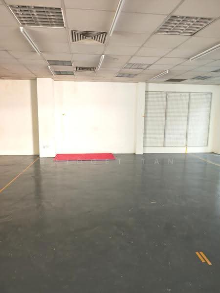 Upper Serangoon Shopping Centre, 756 Upper Serangoon Road, Hougang / Punggol / Sengkang, 220 sqft, Mall Shop For Rent, by Bridget Tan, 500276213 - Interior - CommercialGuru.com.sg