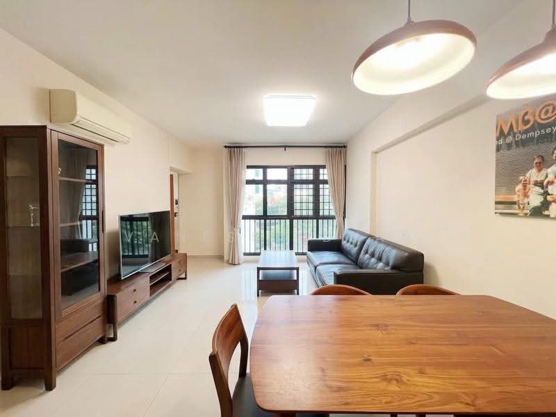 79E Toa Payoh Central, 79E Toa Payoh Central, Balestier / Toa Payoh, 3 Bedrooms, 979 sqft, HDB Flat For Sale, by Vanessa Duan, 500276214 - Living Room - PropertyGuru.com.sg
