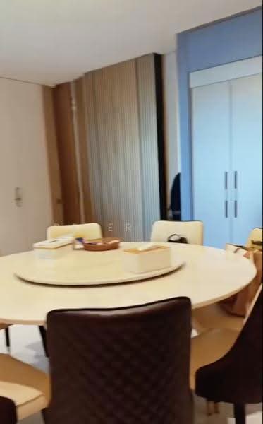 South Beach Residences, 28 South Beach Road, Beach Road / Bugis / Rochor, 4 Bedrooms, 2,260 sqft, Condominium For Sale, by Peter Lee, 500276216 - Dining Room - PropertyGuru.com.sg