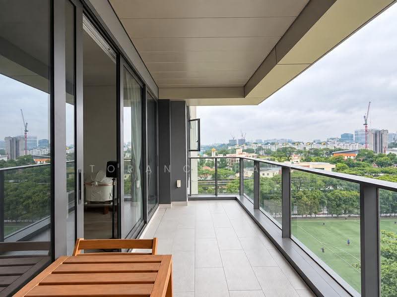 Margaret Ville, 20 Margaret Drive, Alexandra / Commonwealth, 2 Bedrooms, 829 sqft, Apartment For Sale, by Torance Paul, 500276217 - Balcony - PropertyGuru.com.sg
