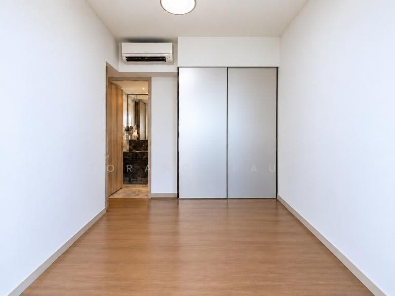 Margaret Ville, 20 Margaret Drive, Alexandra / Commonwealth, 2 Bedrooms, 829 sqft, Apartment For Sale, by Torance Paul, 500276217 - Master Bedroom - PropertyGuru.com.sg