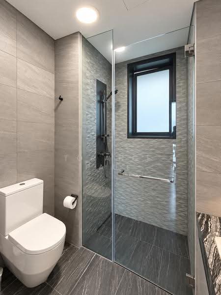 Margaret Ville, 20 Margaret Drive, Alexandra / Commonwealth, 2 Bedrooms, 829 sqft, Apartment For Sale, by Torance Paul, 500276217 - Common Bathroom - PropertyGuru.com.sg