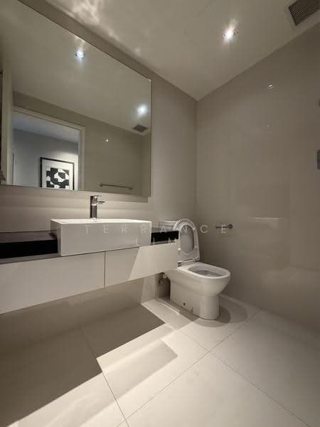 The Interlace, 180 Depot Road, Harbourfront / Telok Blangah, 4 Bedrooms, 2,056 sqft, Condominium For Sale, by Terrance Lim, 500276218 - Bathroom - PropertyGuru.com.sg