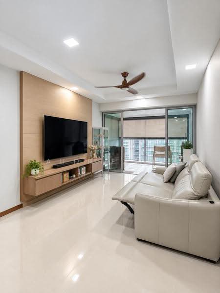 515C Tampines Central 7, 515C Tampines Central 7, Pasir Ris / Tampines, 3 Bedrooms, 1,163 sqft, HDB Flat For Sale, by Audrie Poh, 500276227 - Living Room - PropertyGuru.com.sg
