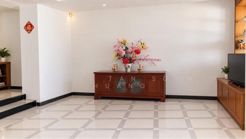 SUNSET WAY, 66, Clementi Park / Upper Bukit Timah, 5 Bedrooms, 2,989 sqft, Terraced House For Sale, by (Joy) Tan Soon Huang, 500276232 - PropertyGuru.com.sg
