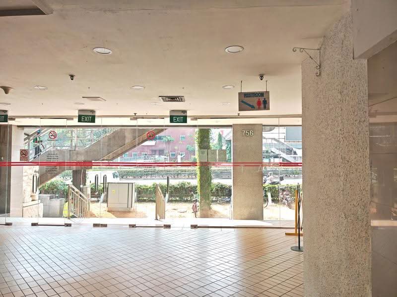 Upper Serangoon Shopping Centre, 756 Upper Serangoon Road, Hougang / Punggol / Sengkang, 1,507 sqft, Mall Shop For Rent, by Bridget Tan, 500276242 - Corridor - CommercialGuru.com.sg