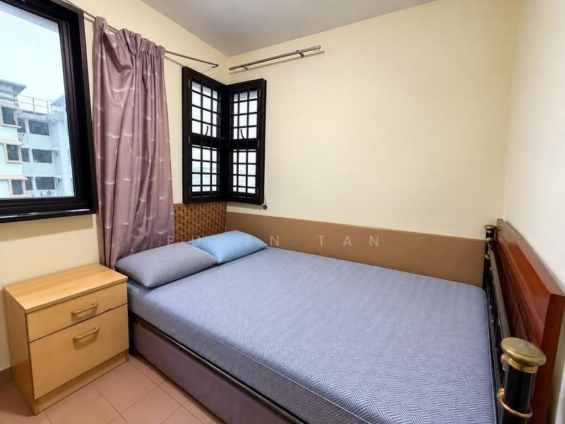 212 Boon Lay Place, 212 Boon Lay Place, Boon Lay / Jurong / Tuas, 3 Bedrooms, 710 sqft, HDB Flat For Rent, by Eugen Tan, 500276245 - Bedroom - PropertyGuru.com.sg