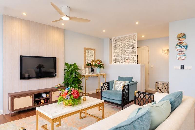 312B Sumang Link, 312B Sumang Link, Hougang / Punggol / Sengkang, 3 Bedrooms, 1,206 sqft, HDB Flat For Sale, by Cherrie Ho, 500276250 - Living Room - PropertyGuru.com.sg