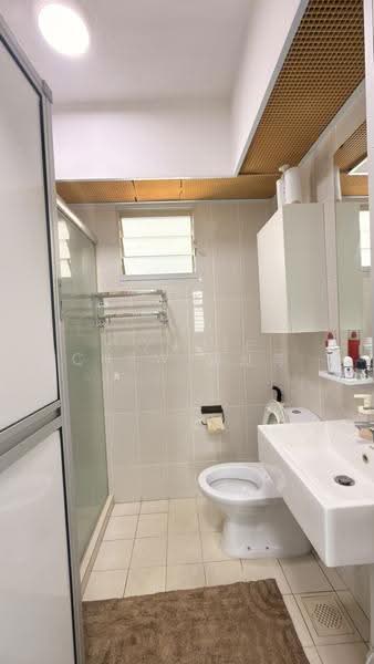 782C Woodlands Crescent, 782C Woodlands Crescent, Admiralty / Woodlands, 2 Bedrooms, 721 sqft, HDB Flat For Sale, by Connie Chew 周址芩, 500276254 - Bathroom - PropertyGuru.com.sg