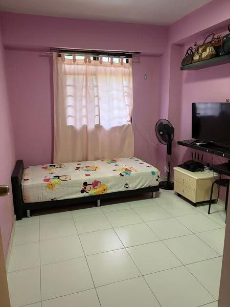 681 Choa Chu Kang Crescent, 681 Choa Chu Kang Crescent, Dairy Farm / Bukit Panjang / Choa Chu Kang, Room Rental, 150 sqft, HDB Flat For Rent, by Grace Tan, 500276256 - Bedroom - PropertyGuru.com.sg