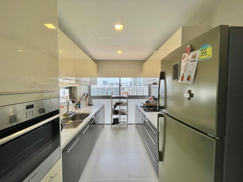 The Wharf Residence, 7 Tong Watt Road, Orchard / River Valley, 3 Bedrooms, 1,496 sqft, Condominium For Rent, by Ashlyn Aw 胡欣慧, 500276263 - Kitchen - PropertyGuru.com.sg