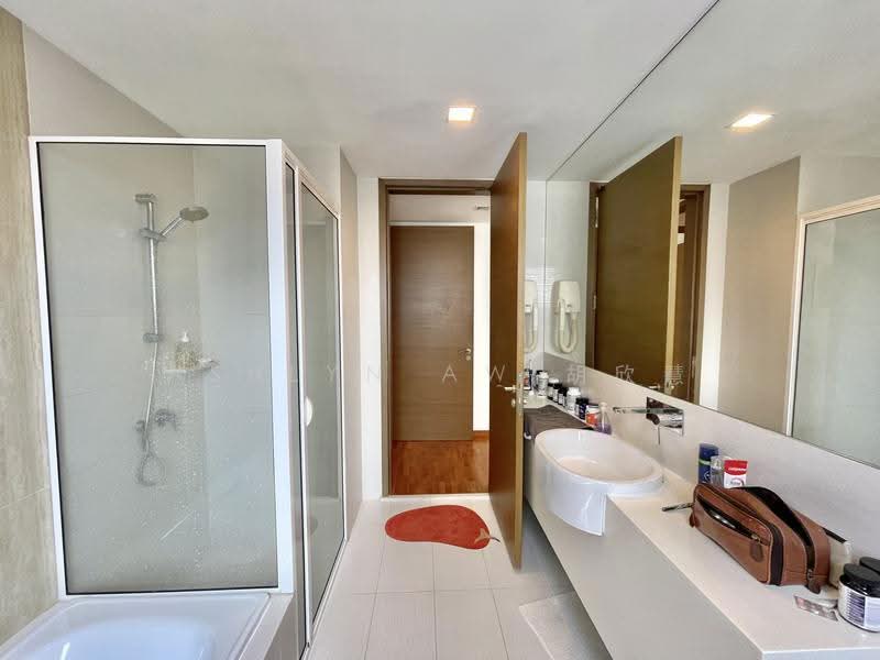 The Wharf Residence, 7 Tong Watt Road, Orchard / River Valley, 3 Bedrooms, 1,496 sqft, Condominium For Rent, by Ashlyn Aw 胡欣慧, 500276263 - Bathroom - PropertyGuru.com.sg
