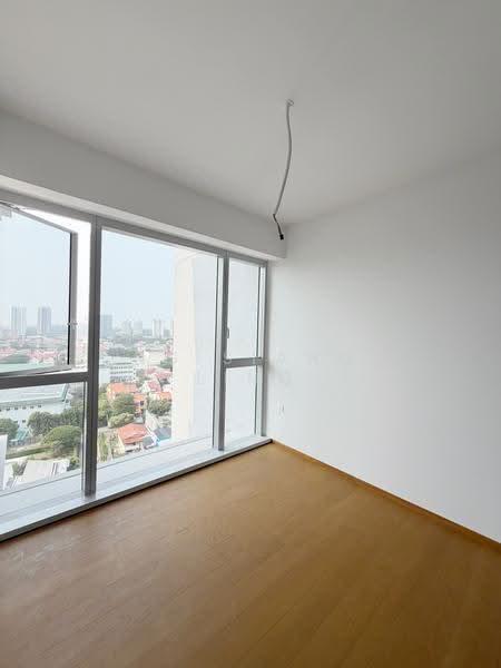 Grand Dunman, 16 Dunman Road, East Coast / Marine Parade, 2 Bedrooms, 775 sqft, Condominium For Rent, by Ng Siang Ling, 500276264 - Master Bedroom - PropertyGuru.com.sg