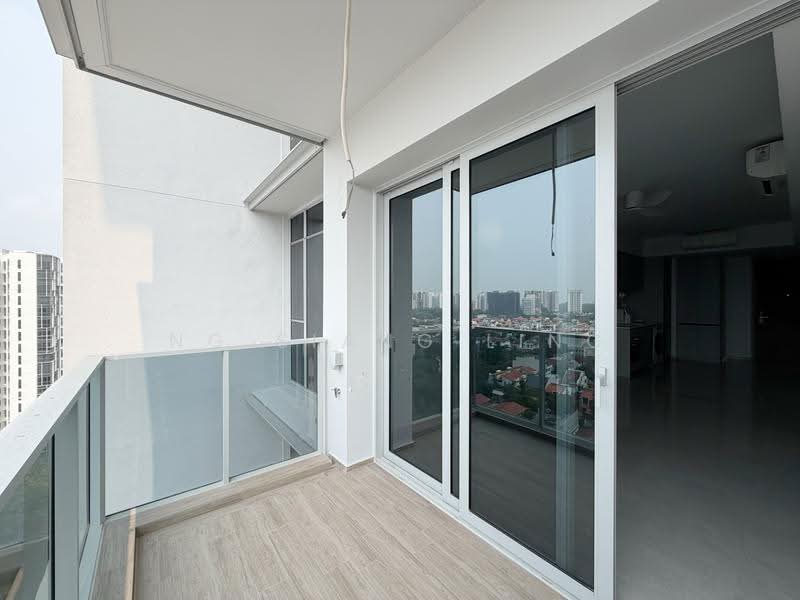 Grand Dunman, 16 Dunman Road, East Coast / Marine Parade, 2 Bedrooms, 775 sqft, Condominium For Rent, by Ng Siang Ling, 500276264 - Balcony - PropertyGuru.com.sg