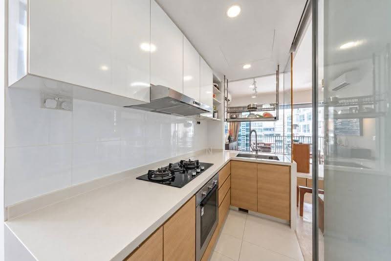 Seastrand, 1 Pasir Ris Link, Pasir Ris / Tampines, 4 Bedrooms, 1,302 sqft, Condominium For Sale, by Brandan Tan, 500276267 - Kitchen - PropertyGuru.com.sg