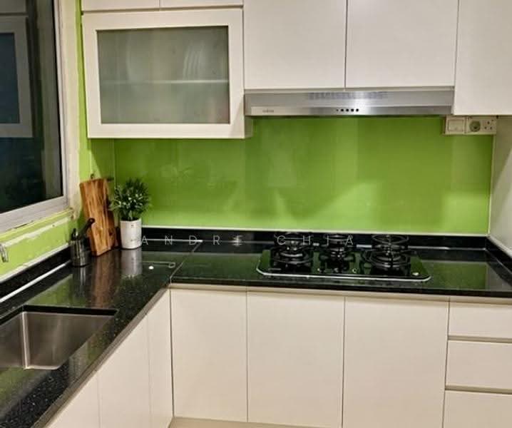 The Bayshore, 22 Bayshore Road, Bedok / Upper East Coast, 3 Bedrooms, 1,184 sqft, Condominium For Sale, by Andre Chia, 500276272 - Kitchen - PropertyGuru.com.sg