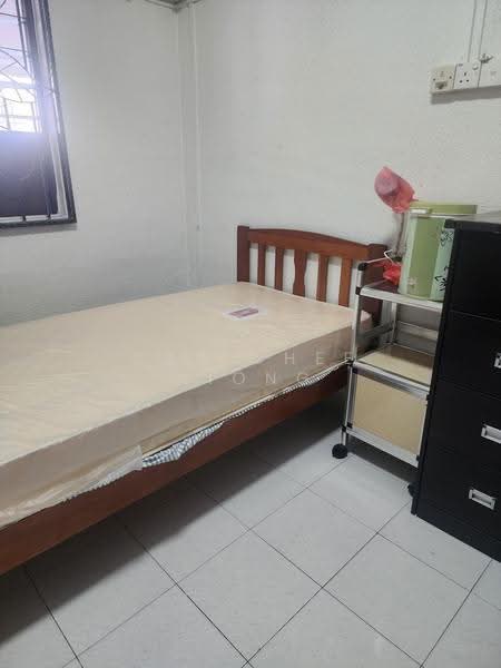 739 Yishun Avenue 5, 739 Yishun Avenue 5, Sembawang / Yishun, Room Rental, 150 sqft, HDB Flat For Rent, by Tan Chee Kiong, 500276278 - Bedroom - PropertyGuru.com.sg