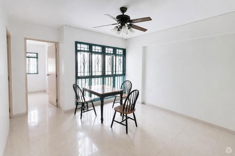 15 Farrer Park Road, 15 Farrer Park Road, Farrer Park / Serangoon Rd, 2 Bedrooms, 667 sqft, HDB Flat For Sale, by Helen HU, 500276281 - Dining Room - PropertyGuru.com.sg