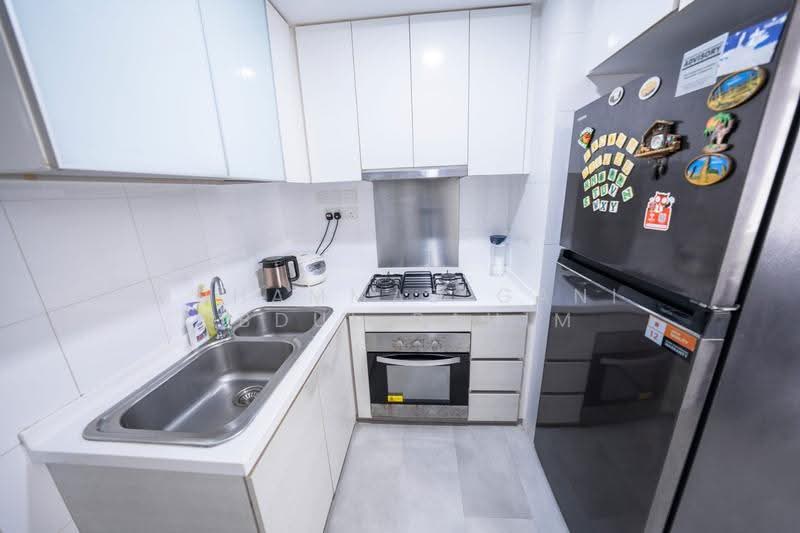 Oasis @ Elias, 60 - 72 Elias Road, Pasir Ris / Tampines, 2 Bedrooms, 980 sqft, Condominium For Sale, by Muhammad Gani Abdul Rahim, 500276292 - Kitchen - PropertyGuru.com.sg