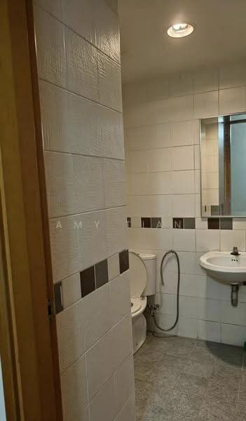 Sandy Palm, 163A Jalan Loyang Besar, Changi Airport / Changi Village, 3 Bedrooms, 1,249 sqft, Condominium For Rent, by Amy Tian, 500276297 - Bathroom - PropertyGuru.com.sg