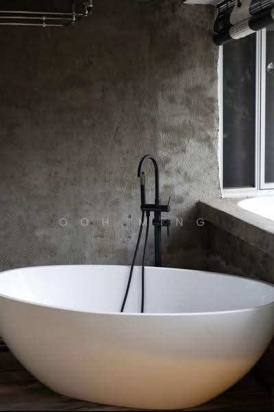 78 Moh Guan Terrace, 78 Moh Guan Terrace, Alexandra / Commonwealth, 2 Bedrooms, 818 sqft, Apartment For Sale, by Ooh Ming, 500276298 - Bathroom - PropertyGuru.com.sg