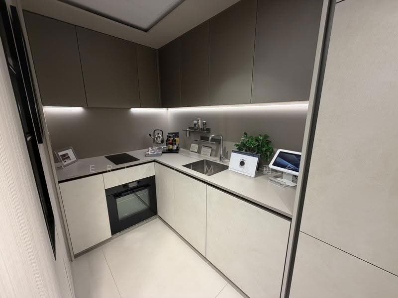 Zyon Grand, 3 Kim Seng Road, Alexandra / Commonwealth, 3 Bedrooms, 818 sqft, Condominium For Sale, by Eric Lim 林勇合, 500276303 - Kitchen - PropertyGuru.com.sg