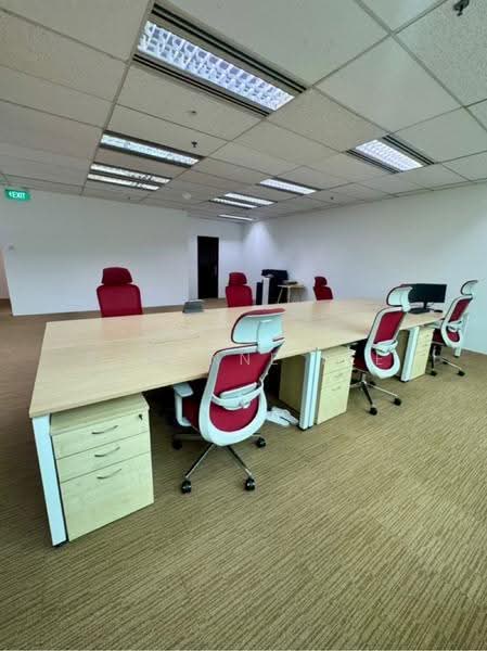 Royal Group Building, 3 3, Boat Quay / Raffles Place / Marina, 1,292 sqft, Office For Rent, by Roxanne Lee, 500276305 - CommercialGuru.com.sg