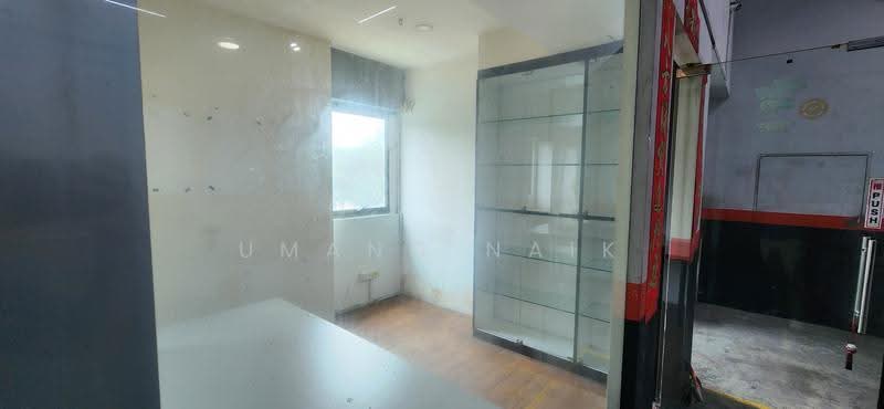 Premier @ Kaki Bukit, 8 Kaki Bukit Avenue 4, Eunos / Geylang / Paya Lebar, 3,078 sqft, Factory / Workshop (B2) For Rent, by Umang Naik, 500276308 - Interior - CommercialGuru.com.sg