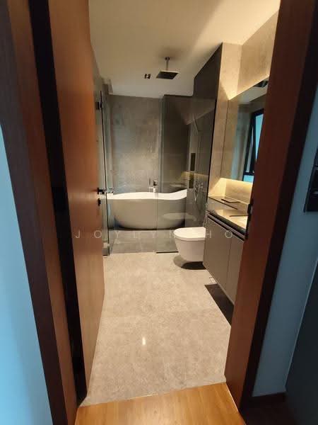 Sembawang Straits Estate, Jalan Machang, Sembawang / Yishun, 5 Bedrooms, 4,834 sqft, Terraced House For Sale, by Joylyn Ho, 500276312 - Bathroom - PropertyGuru.com.sg