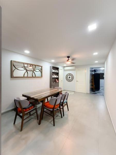 108 Woodlands Street 13, 108 Woodlands Street 13, Admiralty / Woodlands, 3 Bedrooms, 1,001 sqft, HDB Flat For Sale, by Samuel Prakash S/O Joseph Asirvatham, 500276316 - Dining Room - PropertyGuru.com.sg