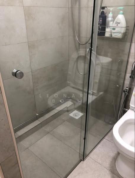 512 West Coast Drive, 512 West Coast Drive, Buona Vista / West Coast / Clementi New Town, 3 Bedrooms, 980 sqft, HDB Flat For Rent, by Leonard Boey, 500276318 - Bathroom - PropertyGuru.com.sg