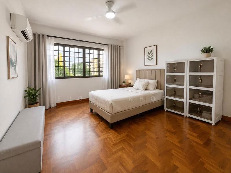 CHEAP!!! BIG AND SPACIOUS EXECUTIVE MAISONETTE!!! CONVENIENT AMENITIES!!!, , 4 Bedrooms, 1,593 sqft, HDB Flat For Sale, by Eugene Khor, 500276333 - PropertyGuru.com.sg