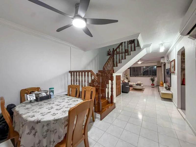 222 Bishan Street 23, 222 Bishan Street 23, Ang Mo Kio / Bishan / Thomson, 4 Bedrooms, 1,572 sqft, HDB Flat For Sale, by Huang Han, 500276334 - Dining Room - PropertyGuru.com.sg