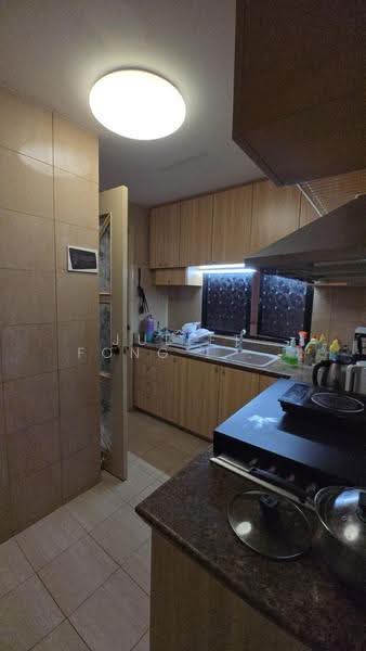 Heritage View, 6 Dover Rise, Buona Vista / West Coast / Clementi New Town, Room Rental, 95 sqft, Condominium For Rent, by Juliet Fong Lai Peng, 500276336 - Kitchen - PropertyGuru.com.sg