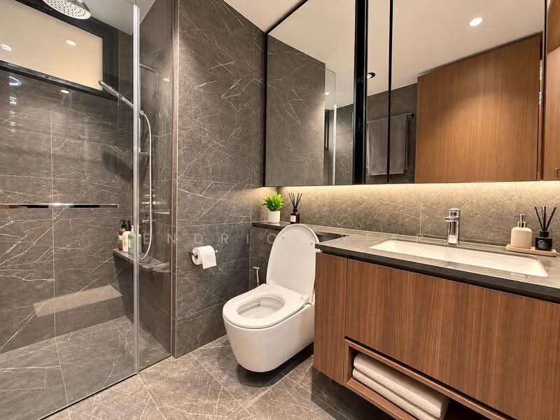 Kopar At Newton, 8 Makeway Avenue, Orchard / River Valley, 3 Bedrooms, 1,098 sqft, Condominium For Sale, by Kendrick Yeap, 500276344 - Bathroom - PropertyGuru.com.sg