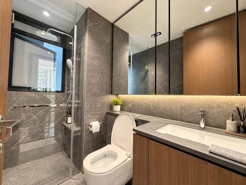 Kopar At Newton, 8 Makeway Avenue, Orchard / River Valley, 3 Bedrooms, 1,098 sqft, Condominium For Sale, by Kendrick Yeap, 500276344 - Bathroom - PropertyGuru.com.sg