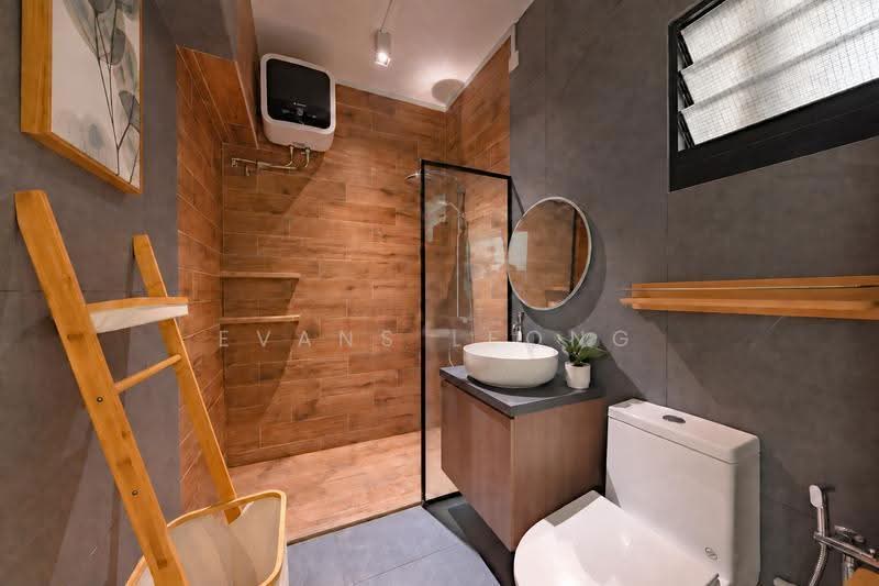 419A Northshore Drive, 419A Northshore Drive, Hougang / Punggol / Sengkang, 3 Bedrooms, 1,012 sqft, HDB Flat For Sale, by Evans Leong, 500276359 - Bathroom 1 - PropertyGuru.com.sg