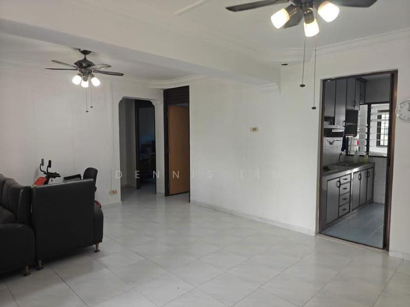 894D Woodlands Drive 50, 894D Woodlands Drive 50, Admiralty / Woodlands, 3 Bedrooms, 1,076 sqft, HDB Flat For Sale, by Dennis Lim, 500276371 - Living Room - PropertyGuru.com.sg