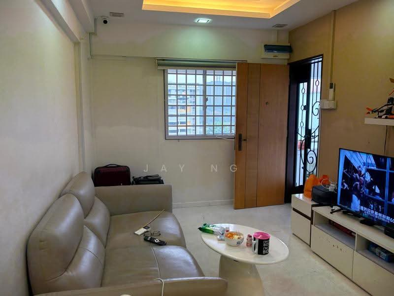 117 Potong Pasir Avenue 1, 117 Potong Pasir Avenue 1, Macpherson / Potong Pasir, 2 Bedrooms, 721 sqft, HDB Flat For Sale, by Jay Ng, 500276372 - Living Room - PropertyGuru.com.sg