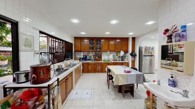 Charlton Park, Jalan Pelikat, Hougang / Punggol / Sengkang, 4 Bedrooms, 2,019 sqft, Terraced House For Sale, by Khiew Yong Meng (Meng), 500276373 - Kitchen - PropertyGuru.com.sg
