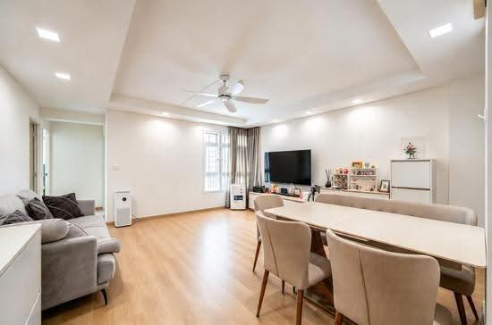 For Sale - 410A Fernvale Road