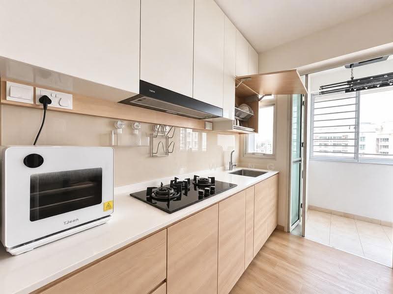 410A Fernvale Road, 410A Fernvale Road, Seletar / Yio Chu Kang, 3 Bedrooms, 1,033 sqft, HDB Flat For Sale, by Elson Wang, 500276374 - Kitchen - PropertyGuru.com.sg