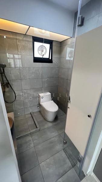 114A Alkaff Crescent, 114A Alkaff Crescent, Balestier / Toa Payoh, 2 Bedrooms, 732 sqft, HDB Flat For Sale, by Michelle Goh Yeng Yeng, 500276376 - Bathroom - PropertyGuru.com.sg