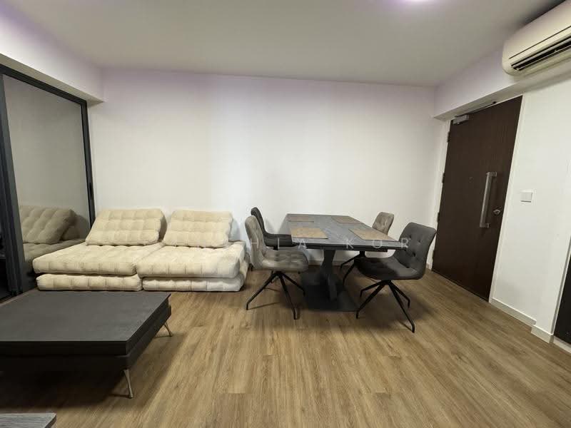 311C Clementi Avenue 4, 311C Clementi Avenue 4, Buona Vista / West Coast / Clementi New Town, 3 Bedrooms, 861 sqft, HDB Flat For Rent, by Cynthia Kor, 500276377 - Living Room - PropertyGuru.com.sg