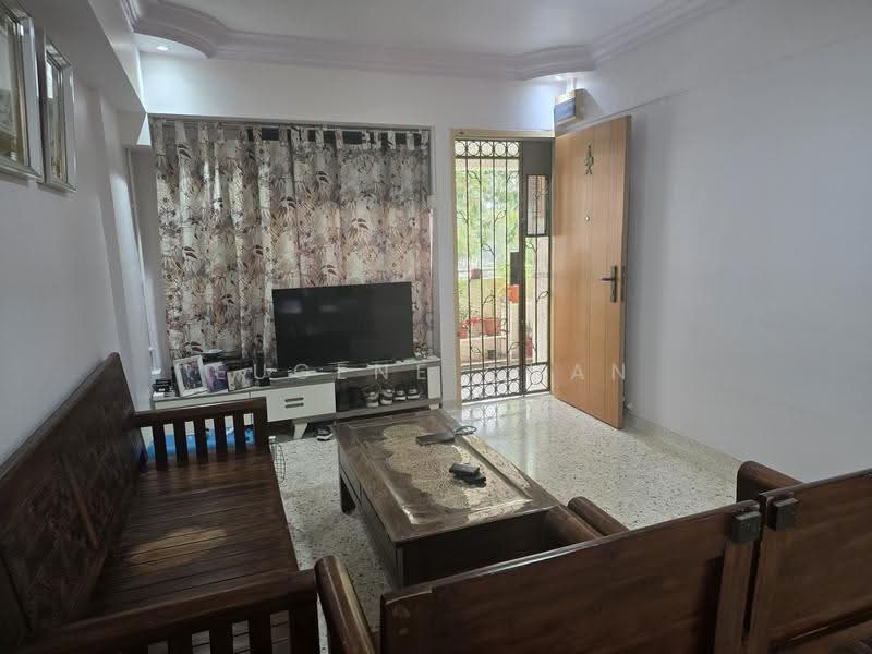 605 Ang Mo Kio Avenue 5, 605 Ang Mo Kio Avenue 5, Ang Mo Kio / Bishan / Thomson, 2 Bedrooms, 721 sqft, HDB Flat For Sale, by Eugene Chan, 500276381 - PropertyGuru.com.sg